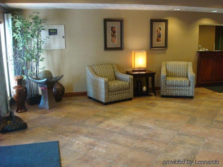 Holiday Inn Express Morgantown By Ihg Интериор снимка