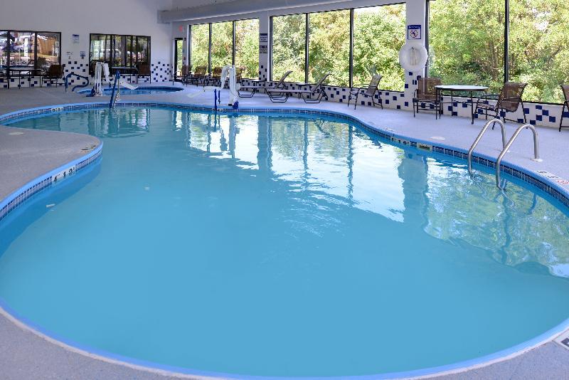 Holiday Inn Express Morgantown By Ihg Екстериор снимка